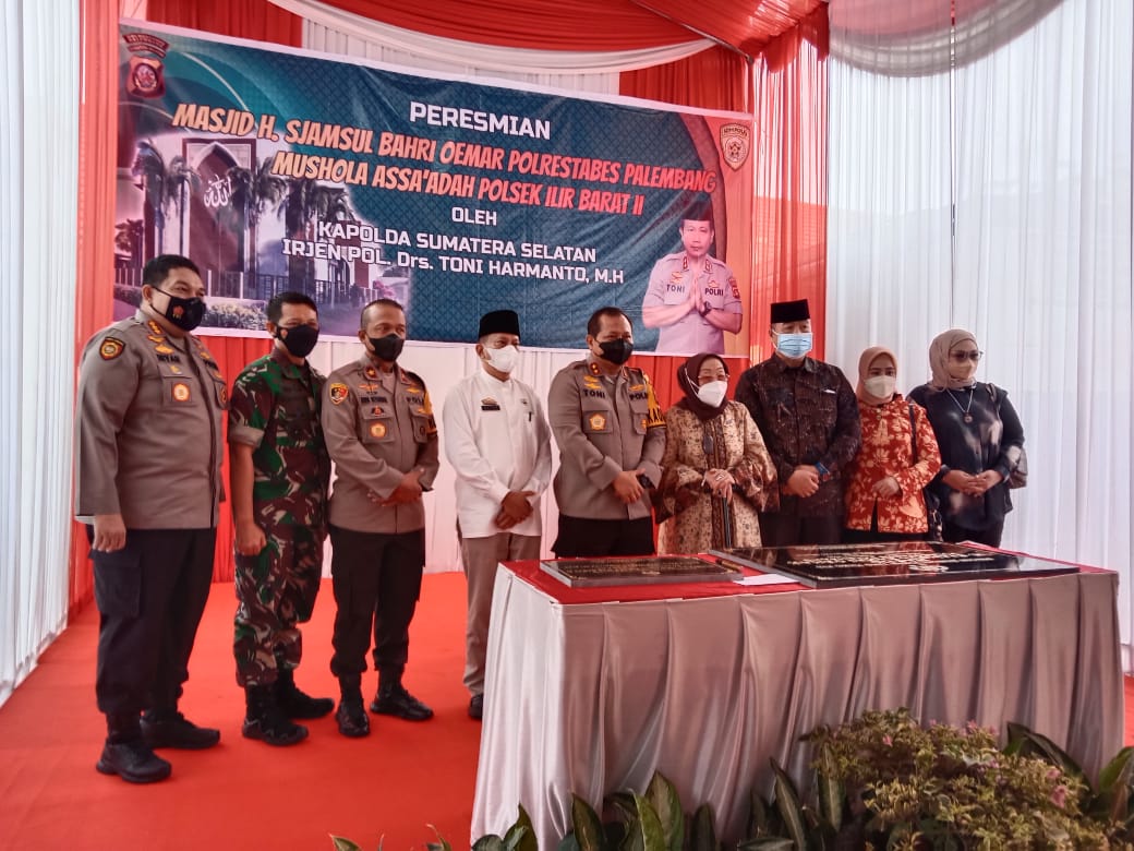 Suasana Peresmian Masjid Sjamsul Bahri Oemar di Lingkungan Polrestabes Palembang