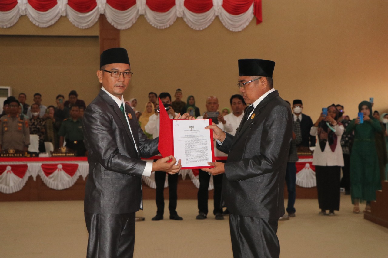 Bertempat di Aula Gedung DPRD Muara Enim, Sefti Agsiadi SE resmi dilantik sebagai Anggota DPRD pengganti Antar Waktu (PAW) sisa masa jabatan 2022 - 2024 dari Partai Kebangkitan Bangsa (PKB)