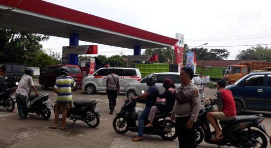 Polres Lahat lakukan Sidak ke sejumlah SPBU terkait isu Kelangkaan BBM (foto : ril/Nov)