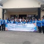 Mahasiswa bersama Camat, Kapolsek, Danramil Gunung Megang laksanakan foto bersama seusai acara penyambutan yang dilaksanakan di aula Kecamatan Gunung Megang