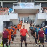 Laga Sepakbola dalam lanjutan Bupati Cup 2022 yang dilangsungkan di Lapangan sepakbola Sekundang Bara Muara Enim